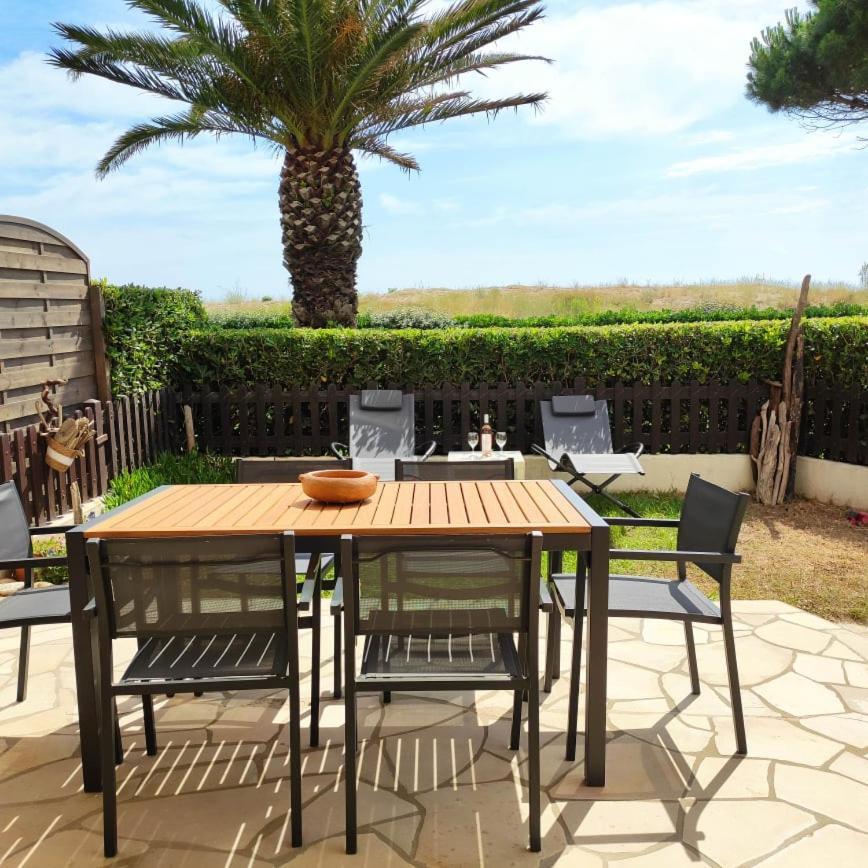 LES CAPITELLES - Accès direct à la plage depuis le jardin Saint-Cyprien  Extérieur photo